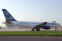 Boeing 757-23A - G-OJIB